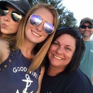 Meet your Posher, Shannon